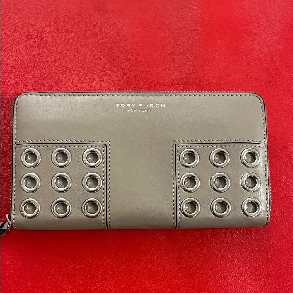 Tory Burch Metallic Gray Wallet with Silver Eyelets